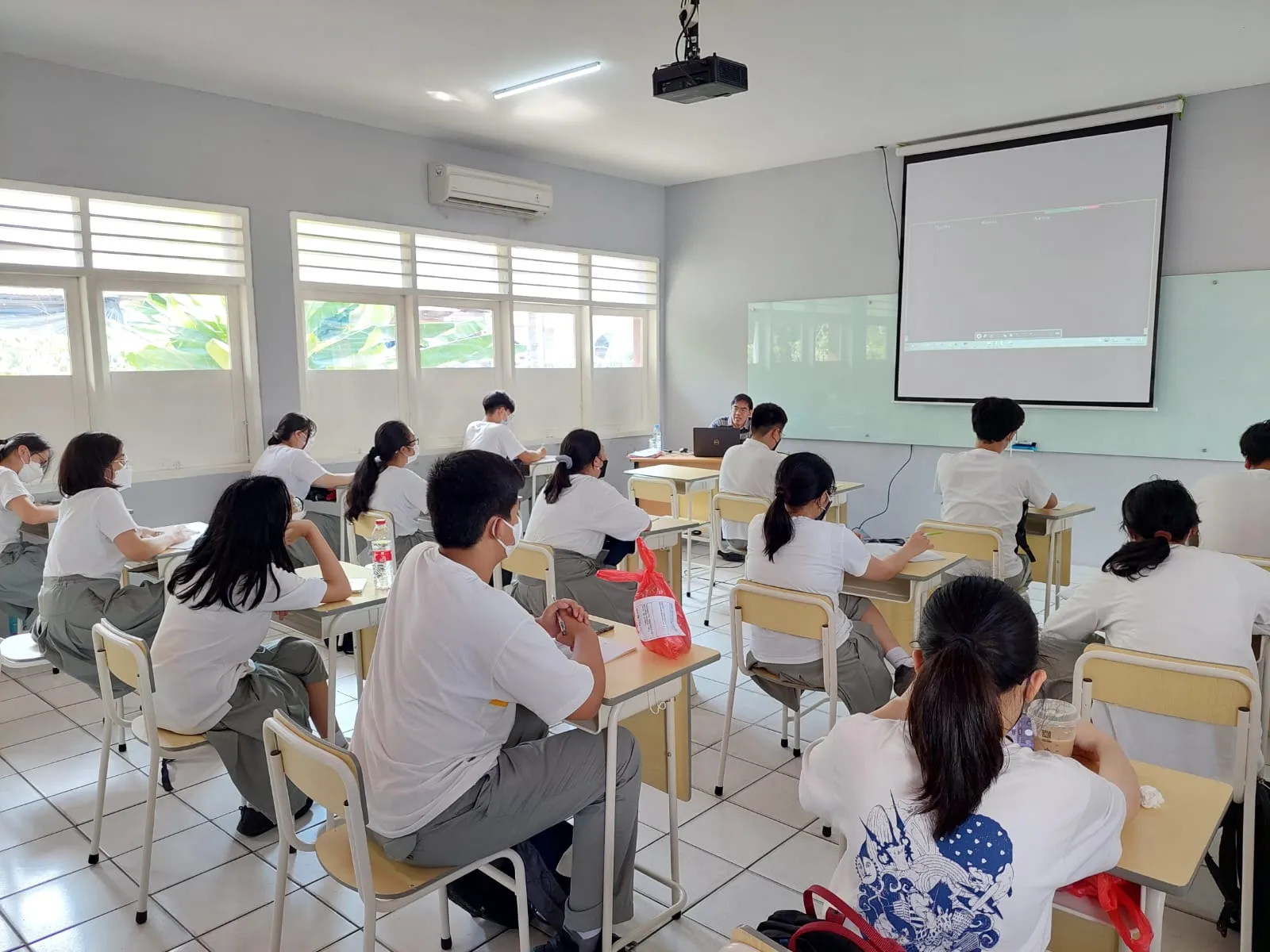 Suasana Kelas 2